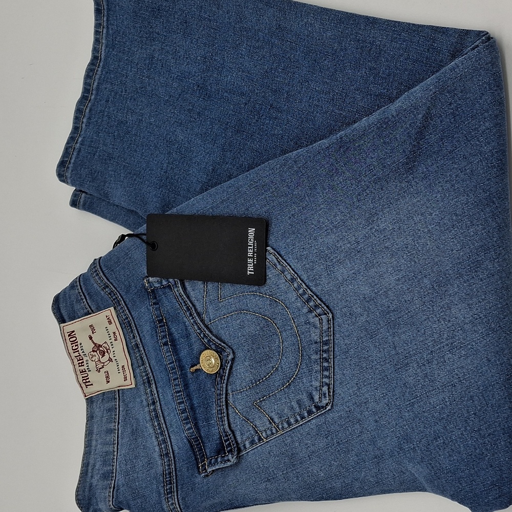 True Religion Billie Flap Pocket Straight Capri Jeans Medium Tide Wash 32